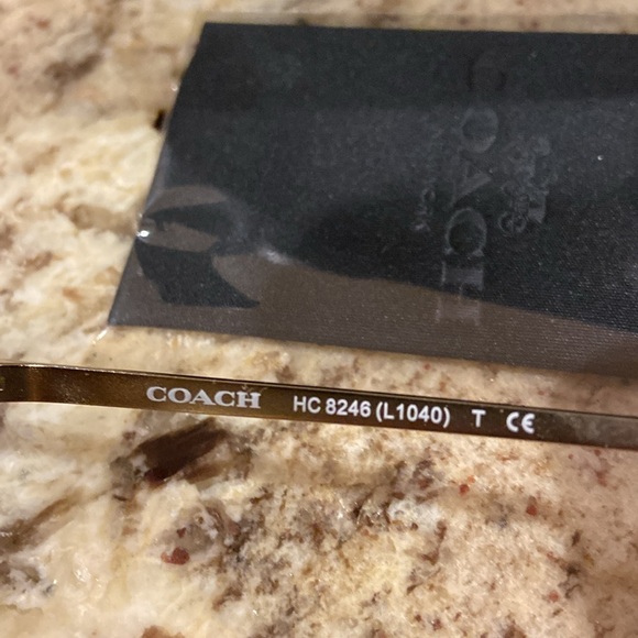 NWT COACH HC8246 WOMEN’S SUNGLASSES - Picture 7 of 12